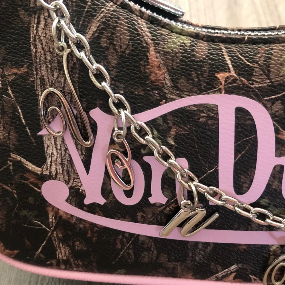 Von Dutch Tree Camo Shoulder Bag Pink Logo & Von Dutch Logo Chain Accent NWT - Picture 5 of 16